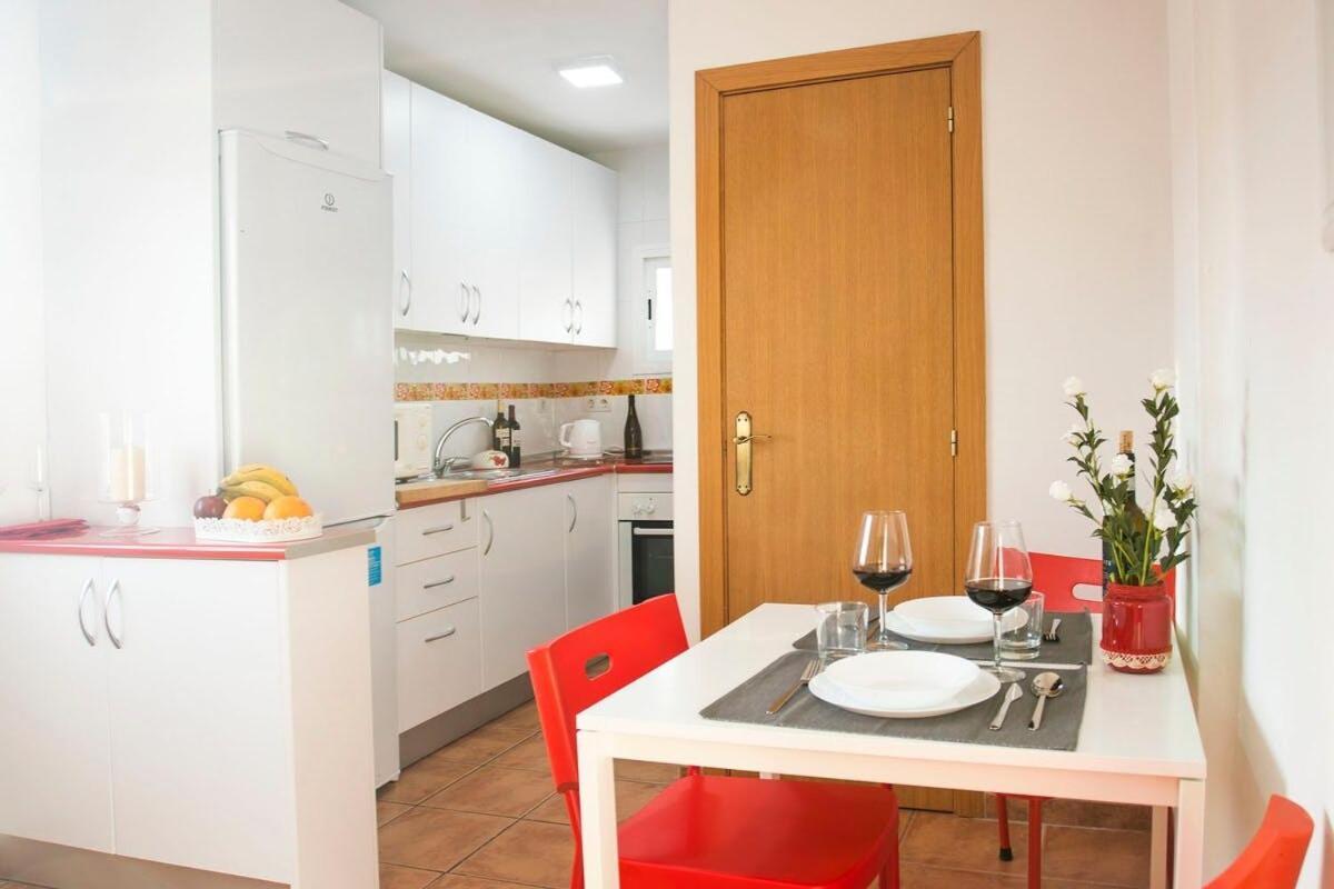 Bonito Apartamento Con Terraza - Pedregalejo Playa Málaga Exterior foto