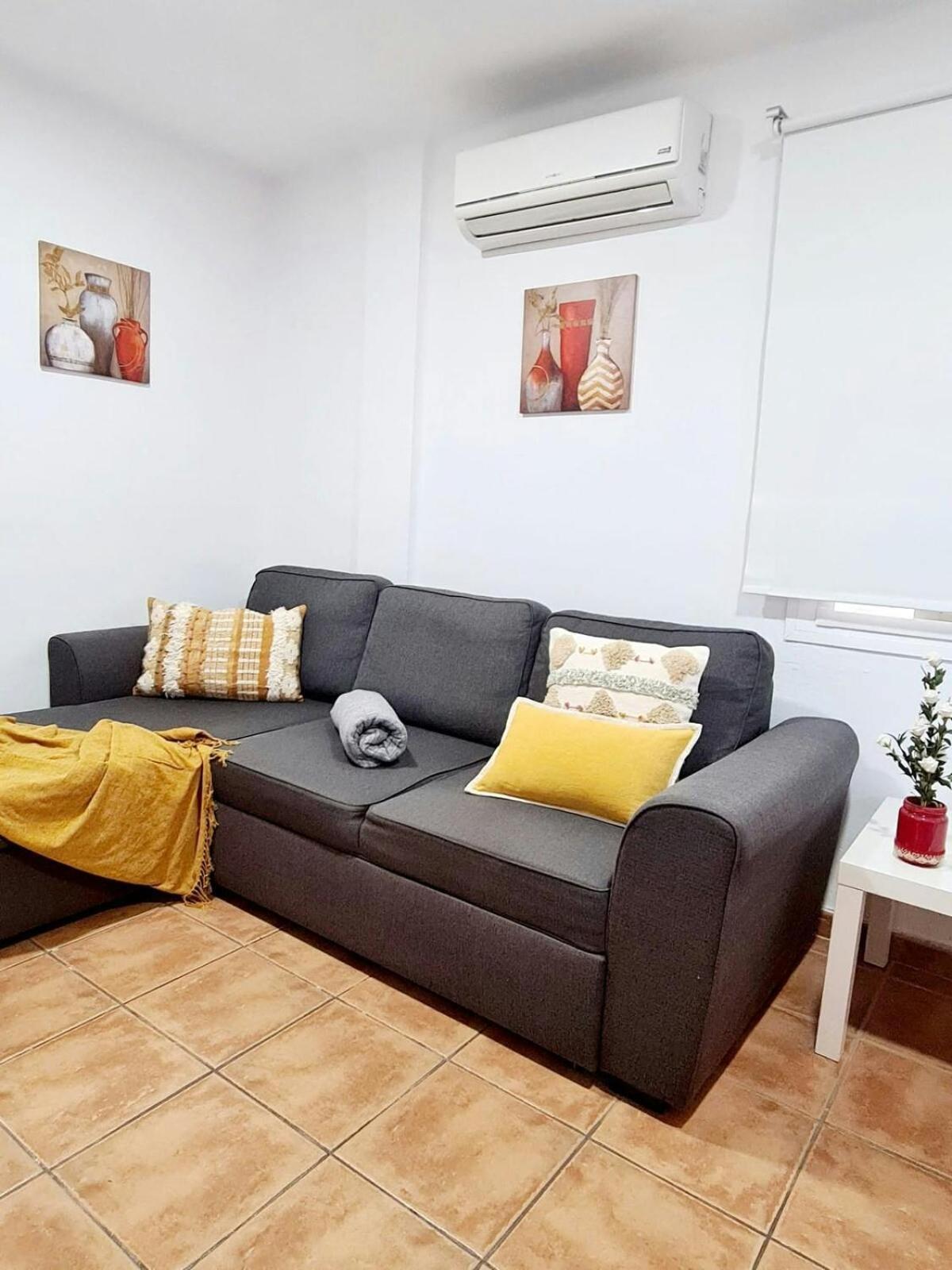 Bonito Apartamento Con Terraza - Pedregalejo Playa Málaga Exterior foto